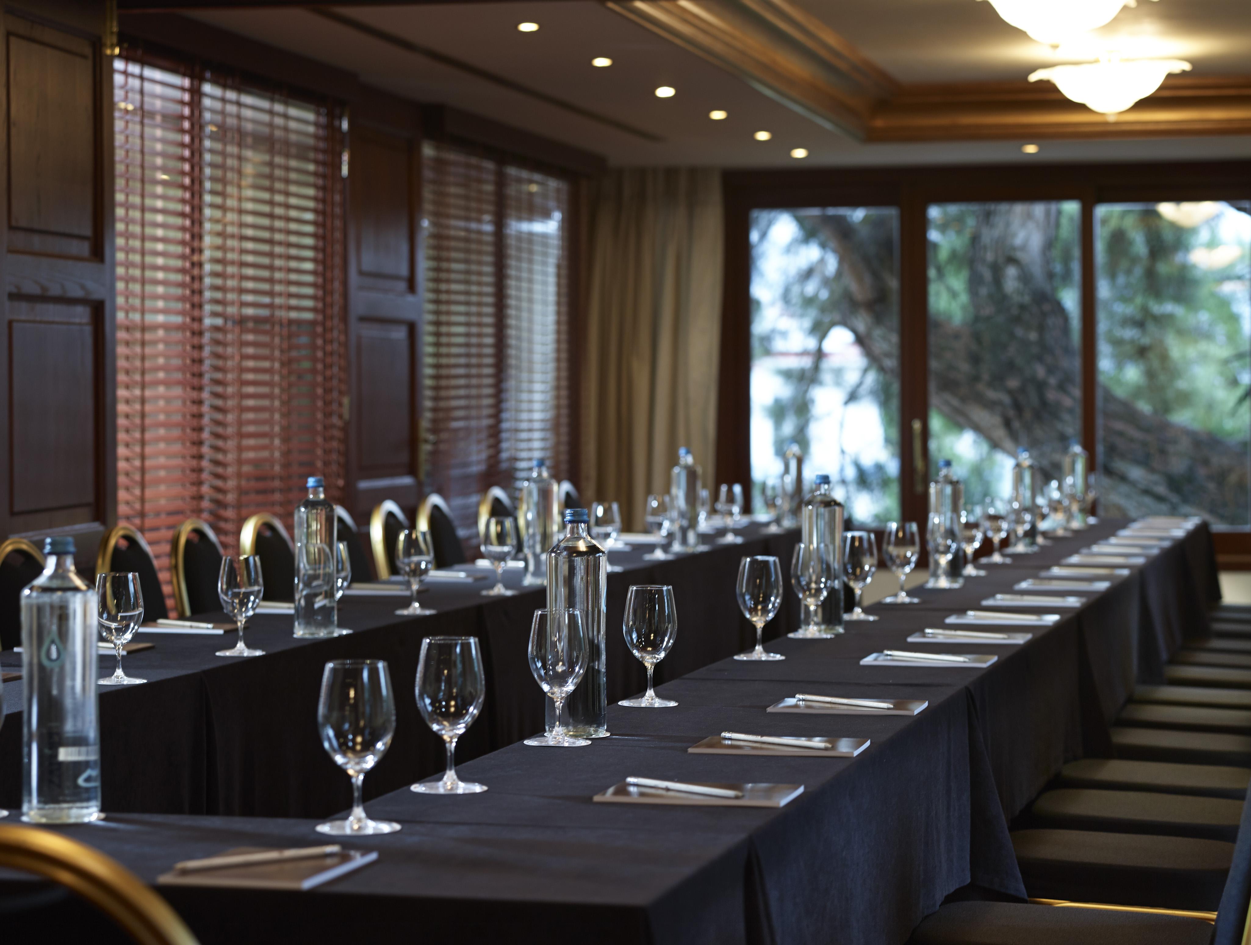 Grand Serai Congress And Spa Ioannina Exterior foto The meeting room